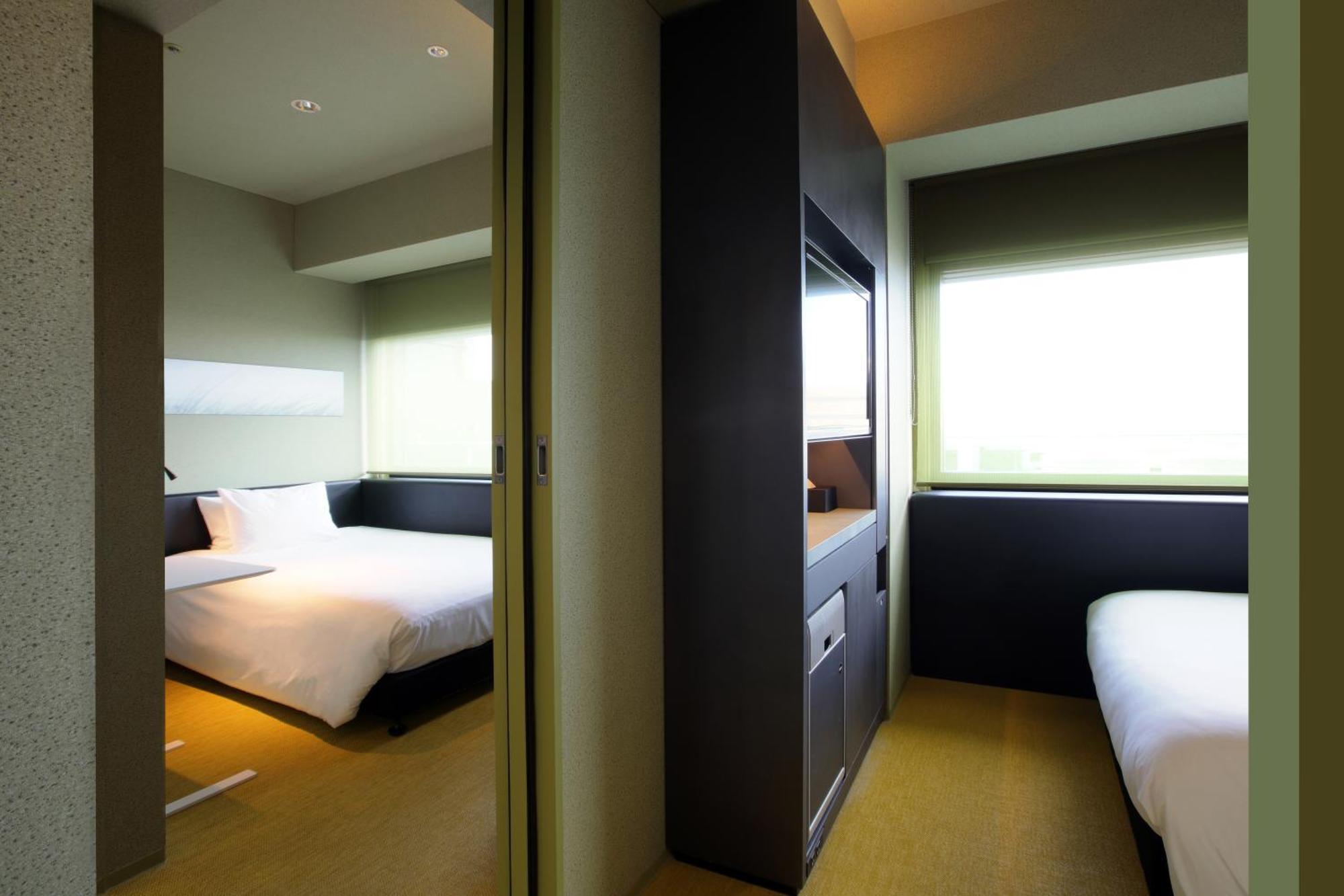 Remm Shin-Osaka Hotel Kültér fotó